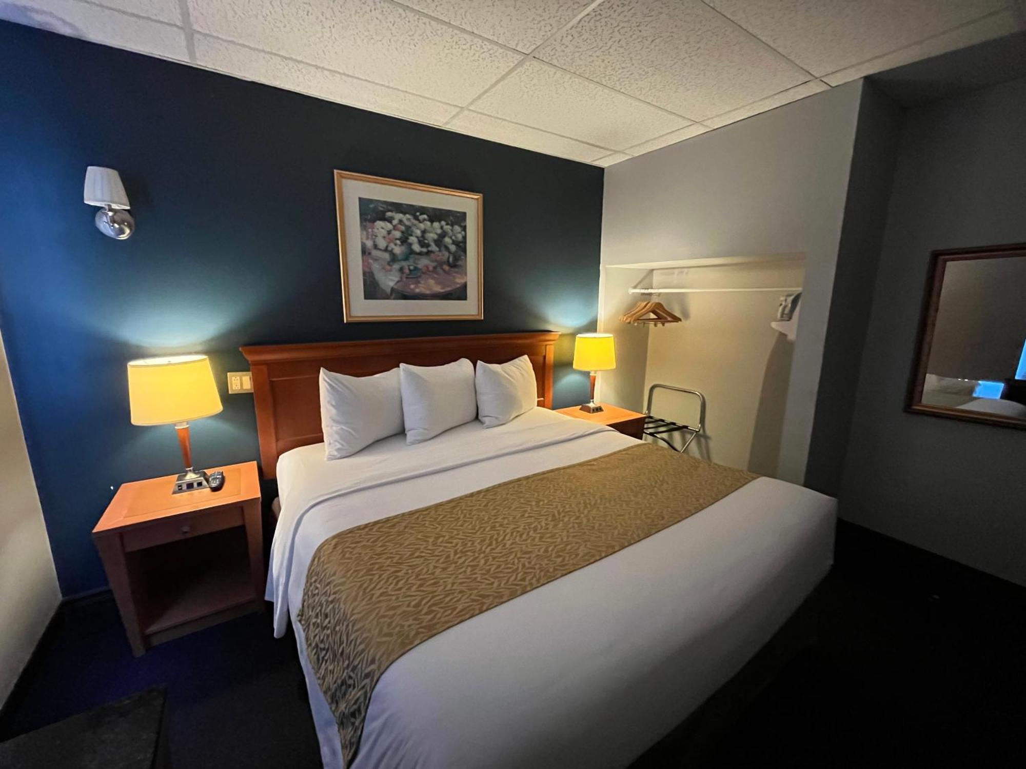 Le Voyageur Inn Mattawa Eksteriør bilde