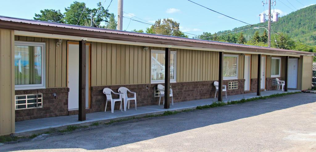 Le Voyageur Inn Mattawa Eksteriør bilde